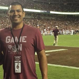 Meet your Posher, Phillip